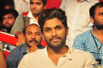 Sarrainodu Movie Blockbuster Function